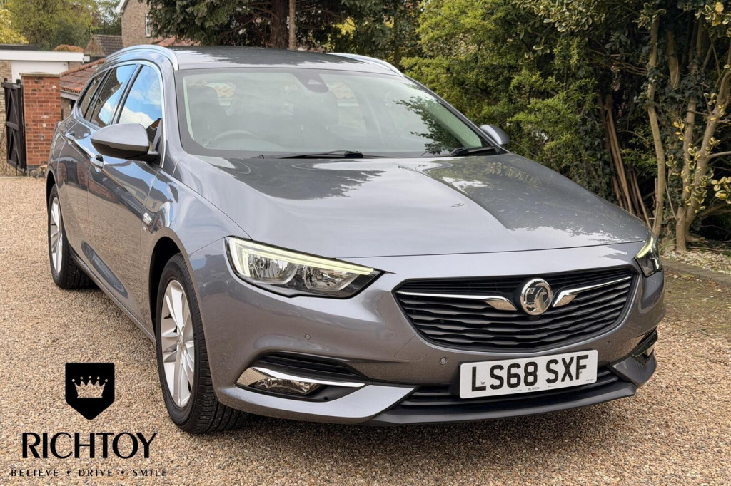 2018 Vauxhall Insignia